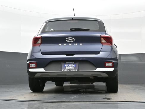 Used 2023 Hyundai Venue Limited w/ Cargo Package FWD image 30