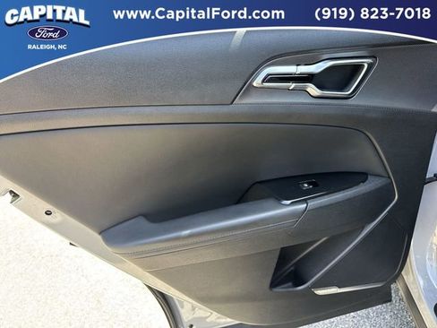 Used 2024 Kia Sportage SX FWD image 17