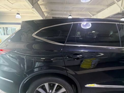 Used 2025 Acura MDX SH-AWD w/ Technology Package image 4