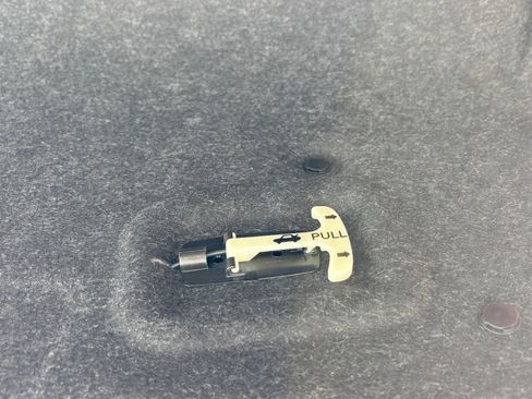 Used 2025 Nissan Sentra SV image 8