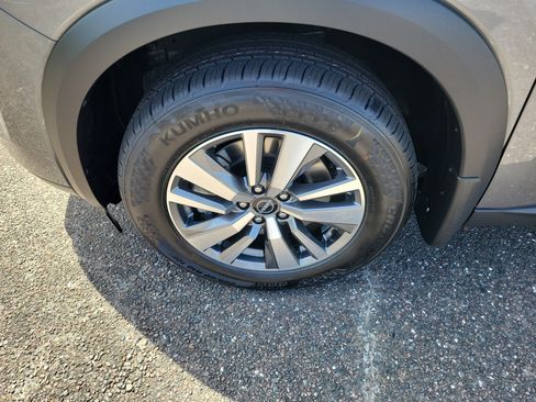 New 2026 Nissan Pathfinder SL AWD/4WD image 5