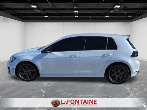 Used 2017 Volkswagen Golf 4-Door AWD/4WD image 2
