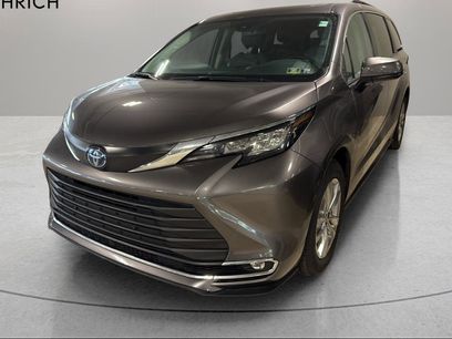 Used 2023 Toyota Sienna XLE w/ XLE Plus Package