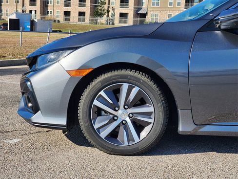 Used 2020 Honda Civic LX image 6