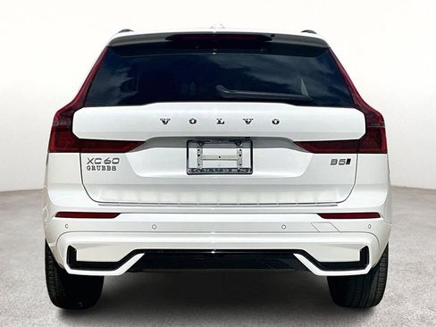 New 2026 Volvo XC60 B5 Ultra w/ Protection Package Premier AWD/4WD image 7
