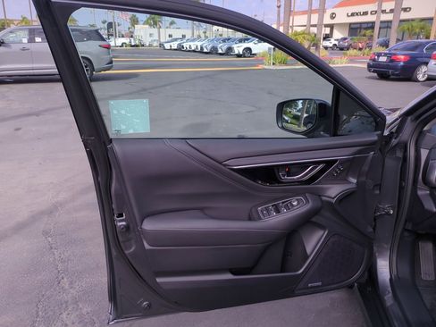 Used 2025 Subaru Legacy Limited image 14