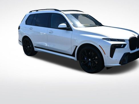 Used 2025 BMW X7 xDrive40i w/ M Sport Package AWD/4WD image 10