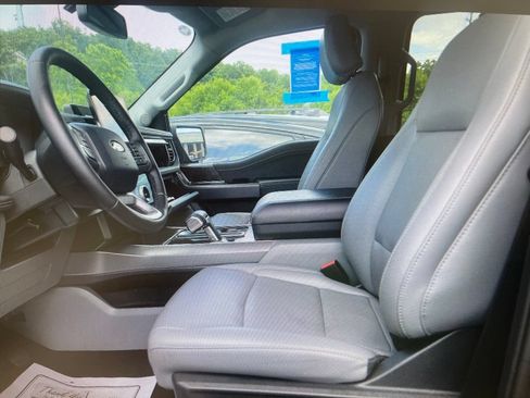 Used 2025 Ford F150 Lightning Flash AWD/4WD image 3