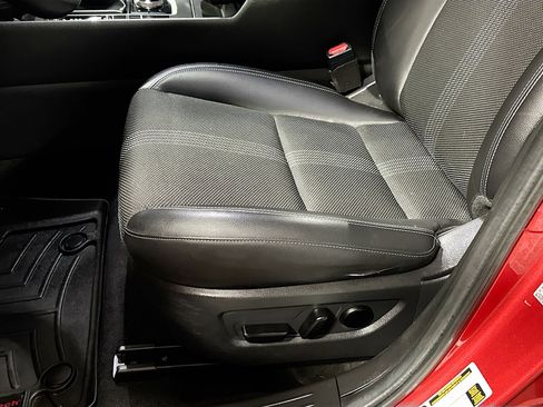 Used 2023 MAZDA CX-50 2.5 S w/ Cargo Package image 19