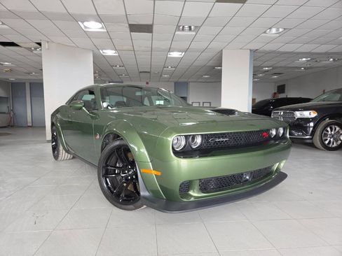 Used 2023 Dodge Challenger R/T Scat Pack image 2