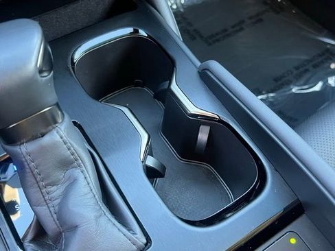 Used 2024 Lexus ES 350 w/ Premium Package image 34