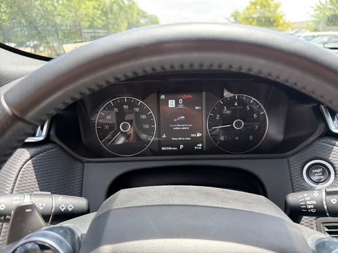 Used 2020 Land Rover Range Rover Velar S AWD/4WD image 25