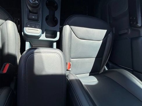 Used 2024 Ford Maverick Lariat w/ Black Appearance Package FWD image 13