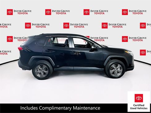 Certified 2024 Toyota RAV4 XLE AWD/4WD image 4