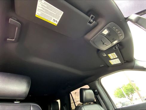 Used 2019 Ford Expedition XLT w/ Equipment Group 201A RWD image 14