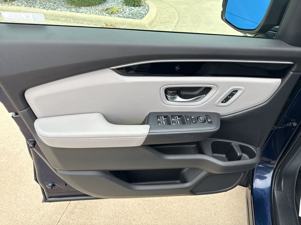 Used 2023 Honda Pilot EX-L image 12