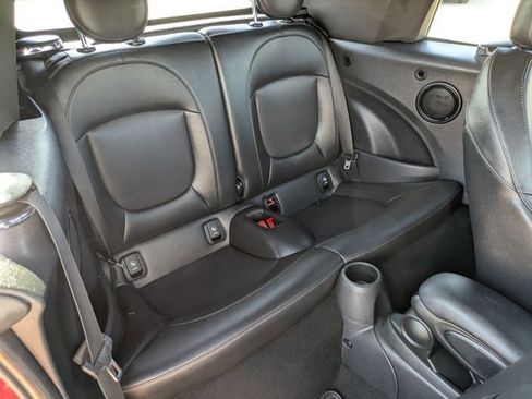 Used 2019 MINI Cooper S FWD image 30