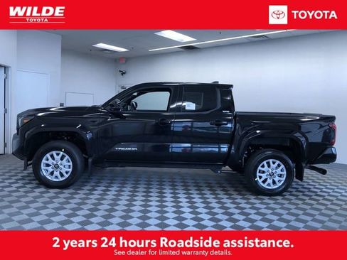 New 2026 Toyota Tacoma SR5 AWD/4WD image 3