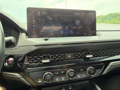 Used 2024 Honda Accord Sport image 12