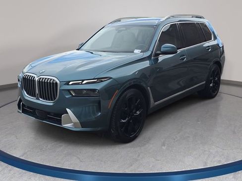Used 2024 BMW X7 xDrive40i w/ Executive Package AWD/4WD image 1