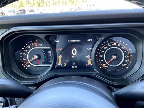 New 2026 Jeep Gladiator Mojave AWD/4WD image 11