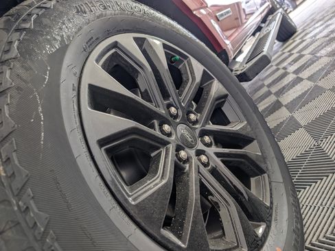 New 2025 Ford F150 Lariat w/ Equipment Group 502A High image 21