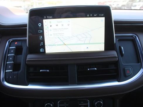 Used 2023 Chevrolet Tahoe High Country AWD/4WD image 32