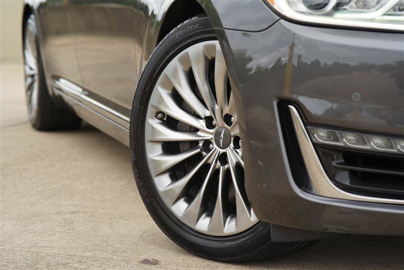 Used 2019 Genesis G90 5.0 Ultimate RWD image 19