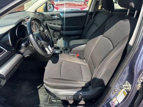 Used 2017 Subaru Outback 2.5i Premium AWD/4WD image 9