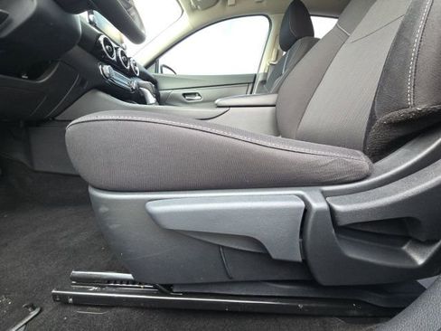 Used 2023 Nissan Sentra SV image 16