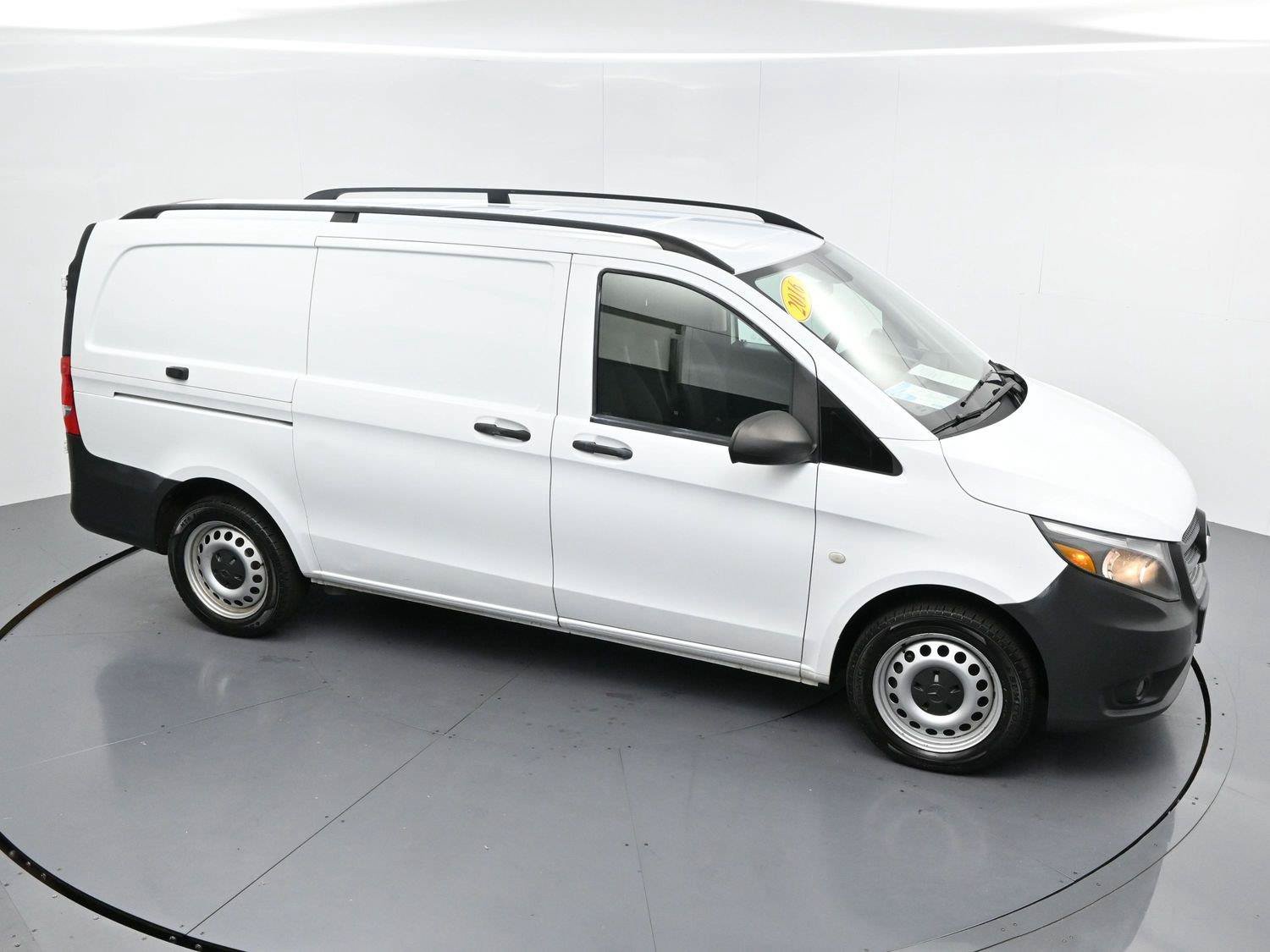 Used 2016 Mercedes-Benz Metris image 31