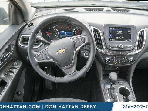 Used 2023 Chevrolet Equinox LT image 5