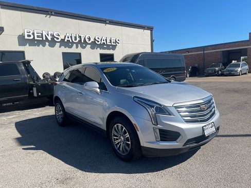 Used 2017 Cadillac XT5 Luxury image 4