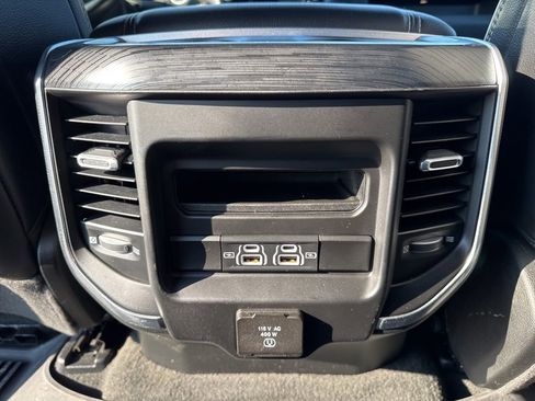 Used 2023 RAM 1500 Laramie AWD/4WD image 24