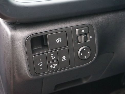 Used 2023 Hyundai Ioniq 6 Limited image 18