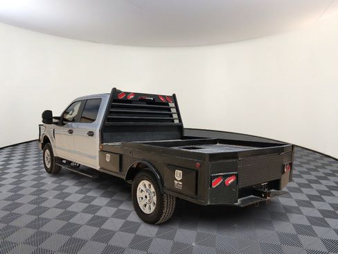 Used 2022 Ford F250 XL w/ STX Appearance Package image 3