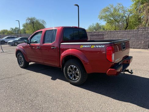 Used 2018 Nissan Frontier Desert Runner RWD image 7