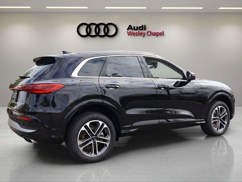 New 2025 Audi Q5 Premium image 5