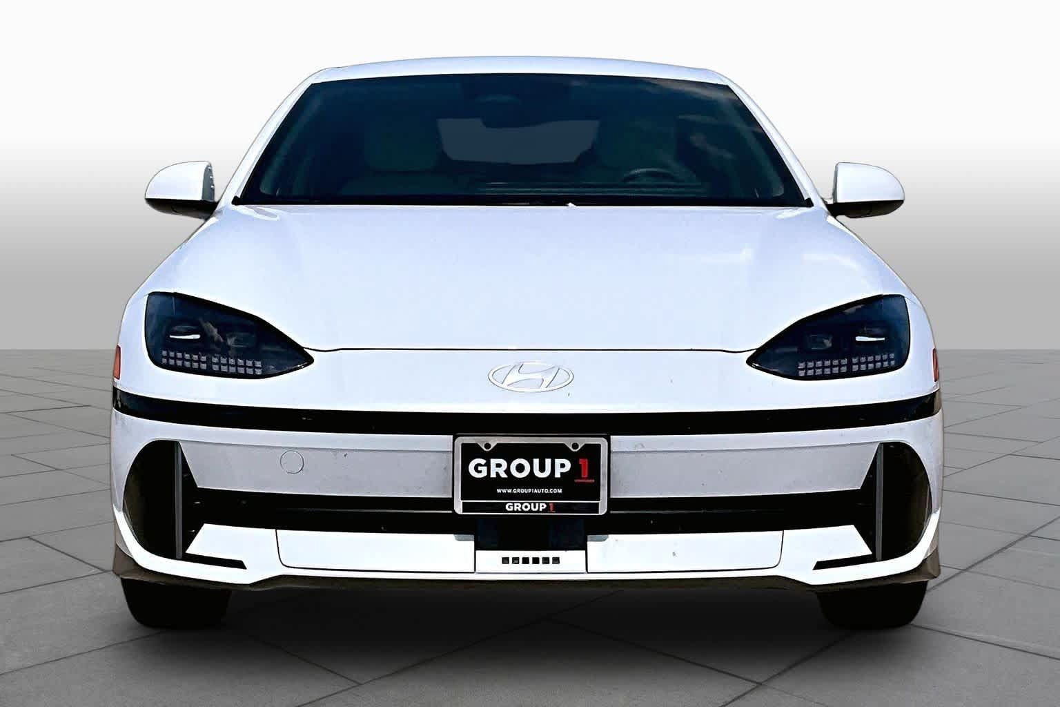 Certified 2025 Hyundai Ioniq 6 SEL RWD image 4