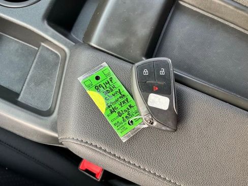 Used 2024 Chevrolet Silverado 1500 W/T w/ WT Value Package image 33