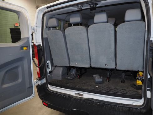 Used 2016 Ford Transit 350 XL image 7