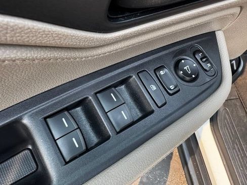 Used 2020 Honda Odyssey EX image 19