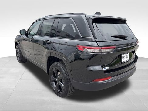 New 2026 Jeep Grand Cherokee Limited image 6