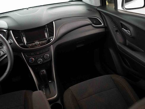 Used 2020 Chevrolet Trax LS w/ LPO, Protection Package image 32