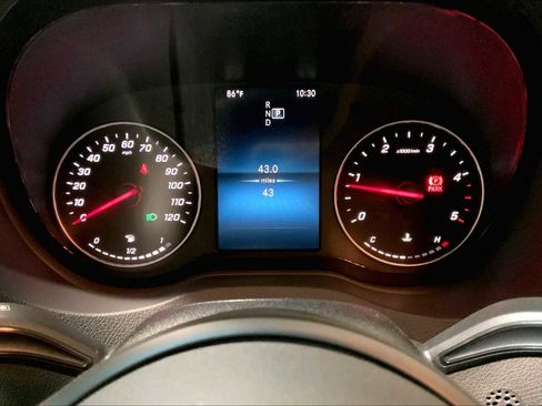 Used 2024 Mercedes-Benz Sprinter 2500 image 20