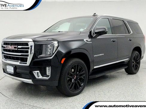 Used 2021 GMC Yukon SLT w/ SLT Premium Package image 1