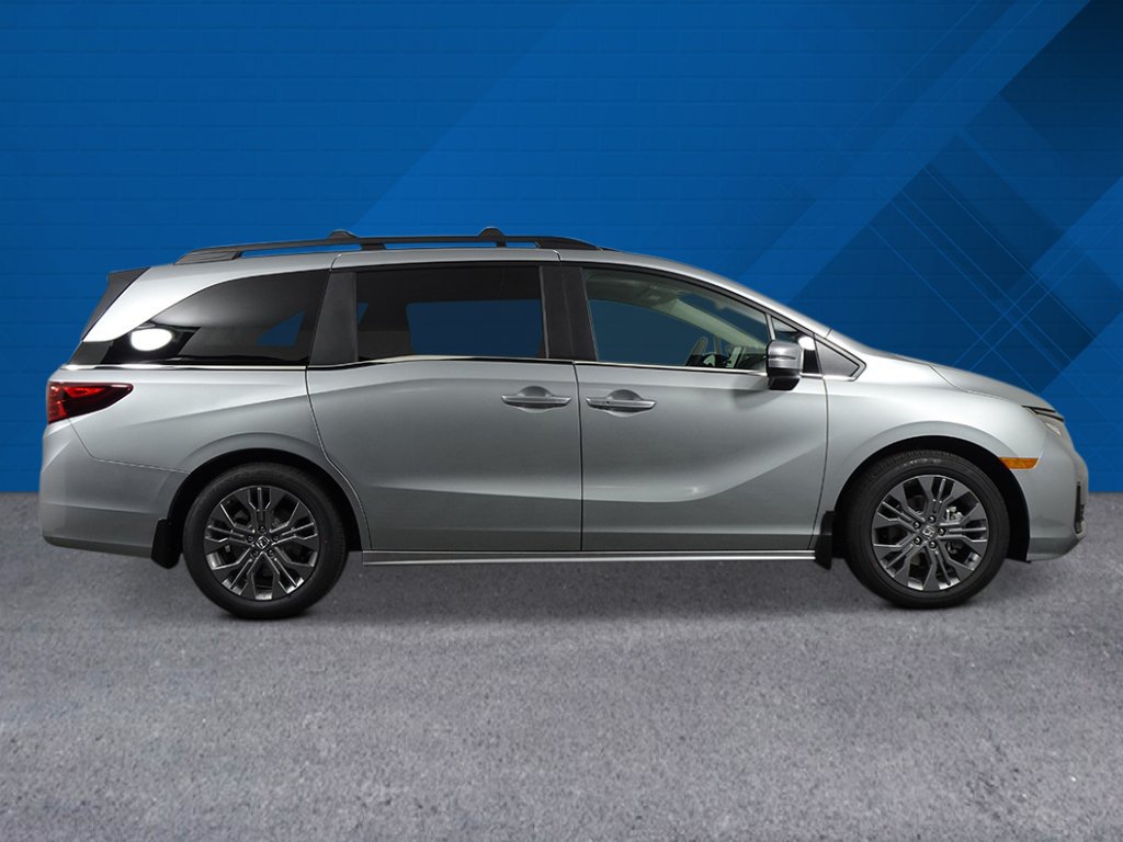 New 2027 Honda Odyssey Touring image 2