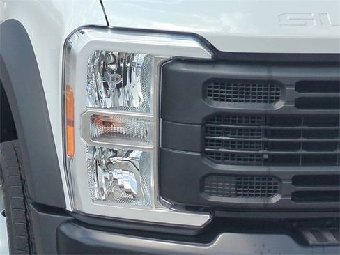 New 2025 Ford F450 XL image 9