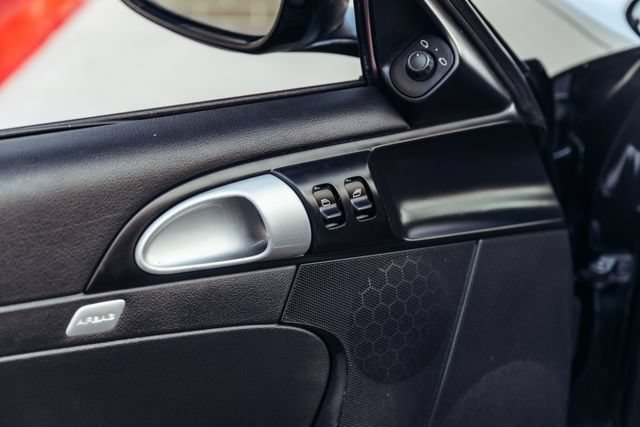 Used 2010 Porsche Boxster RWD image 57