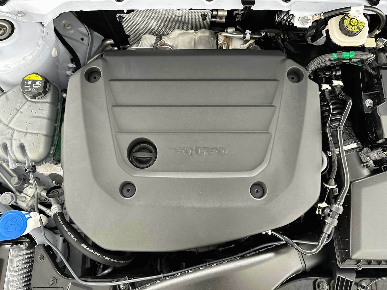 Used 2026 Volvo XC40 B5 Plus w/ Protection Package Premier AWD/4WD image 29